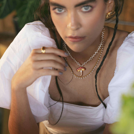 SETA PEARL NECKLACE