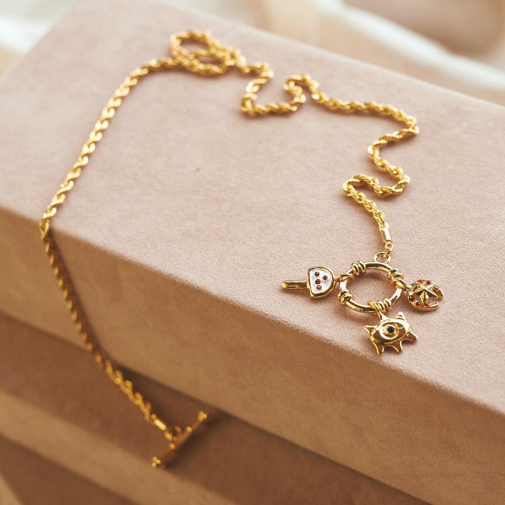 AMULET NECKLACES - Pajarolimon Colombia