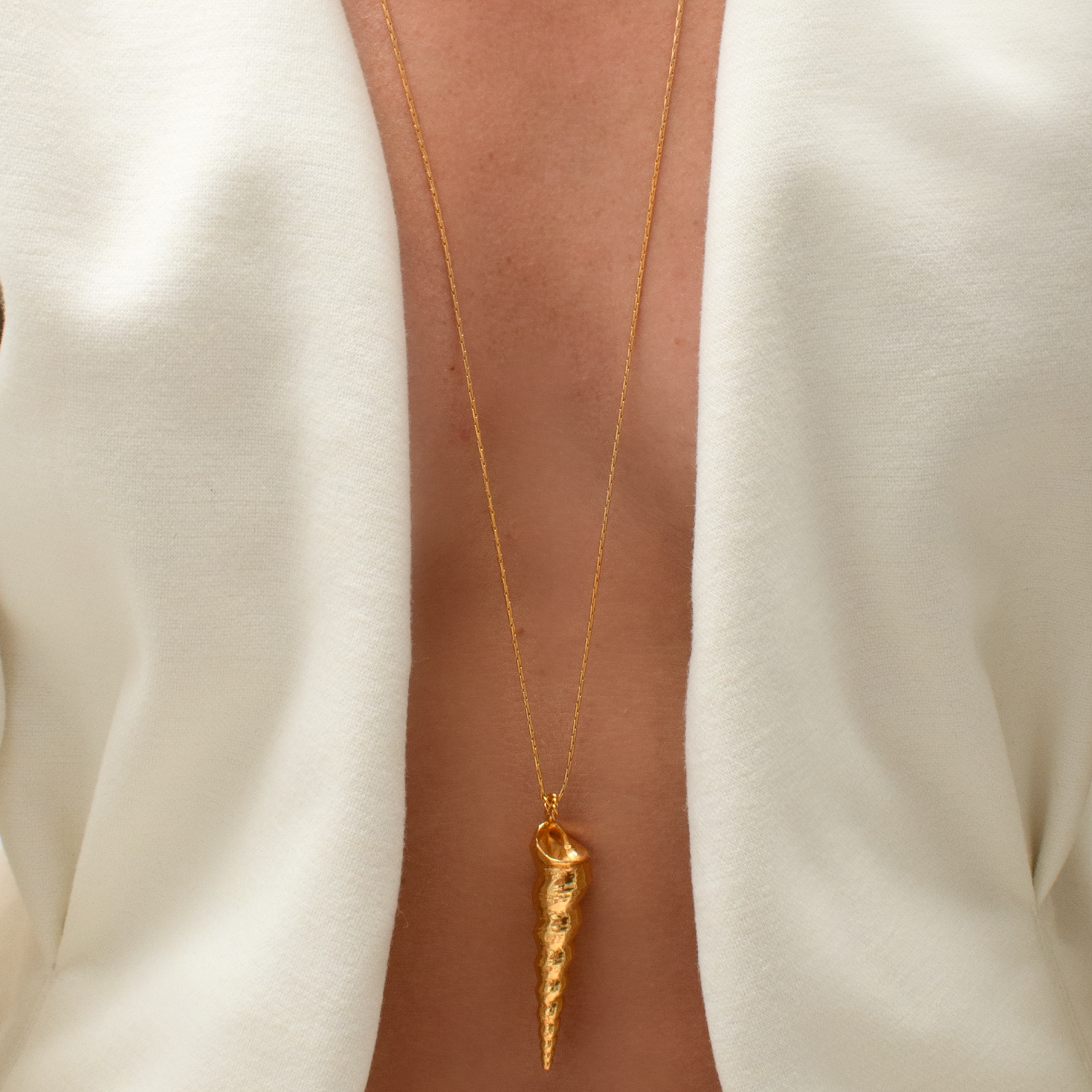 COLLAR CORALYN