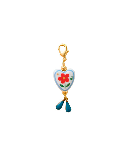 RED BLOOM CHARM