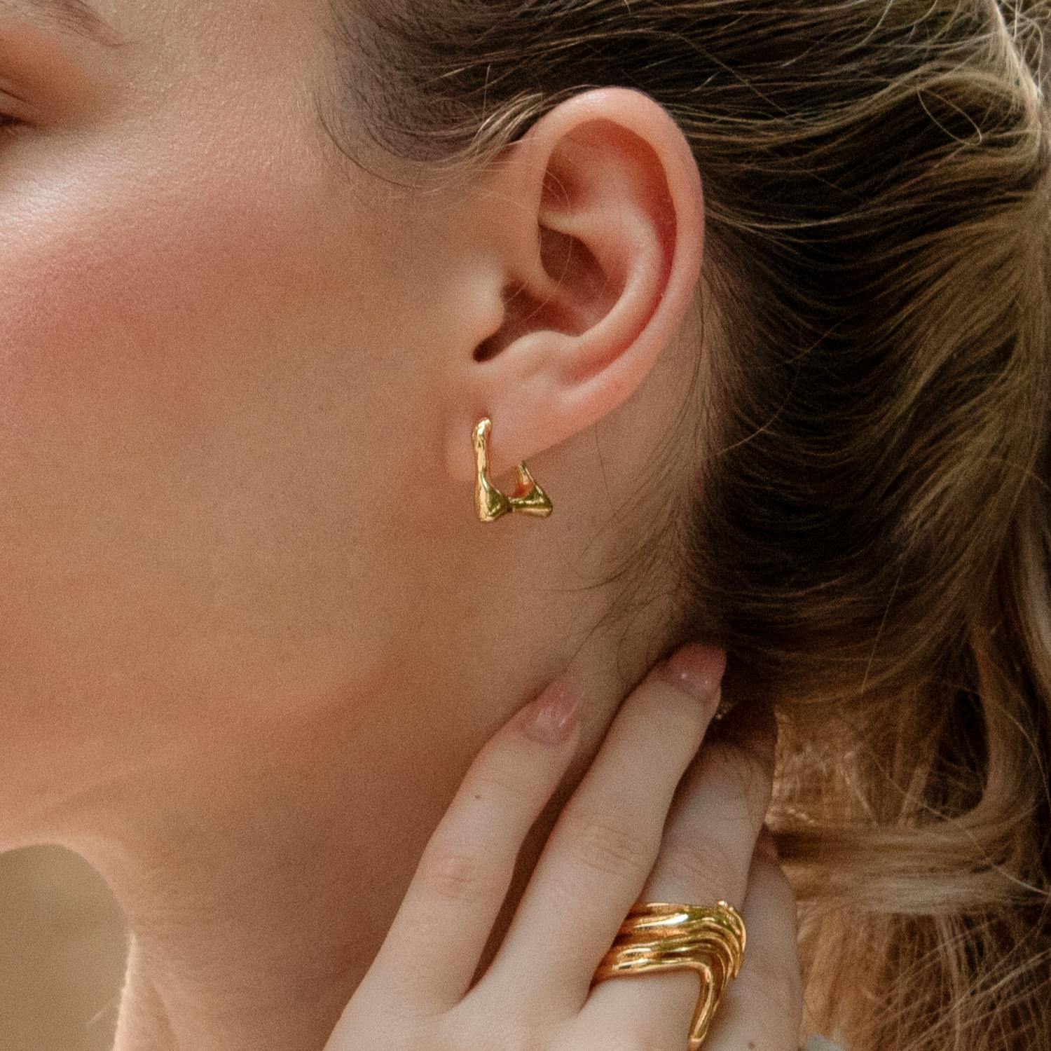 SQUARE GOLD EARRINGS