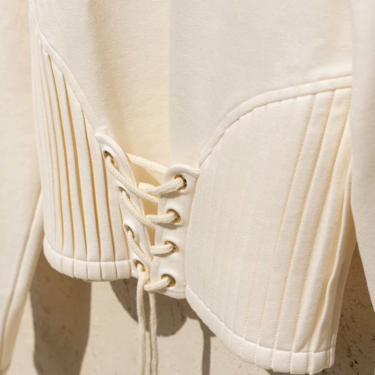 BUZO CLAUDE IVORY