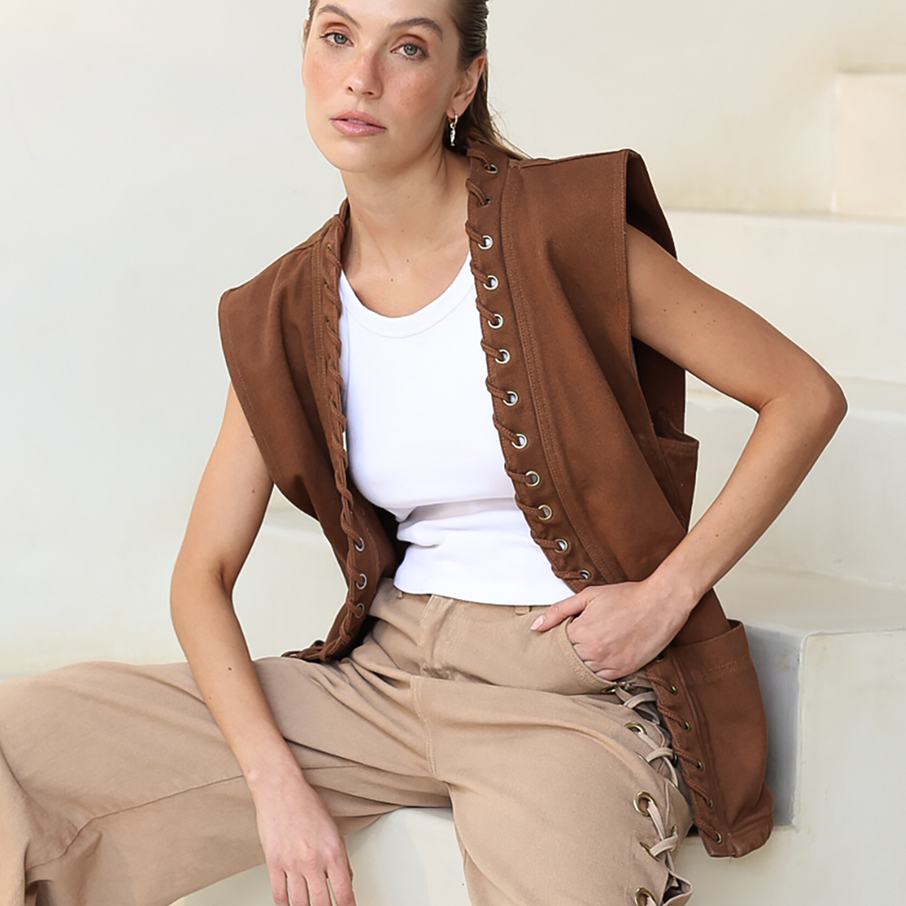 ZCE VEST