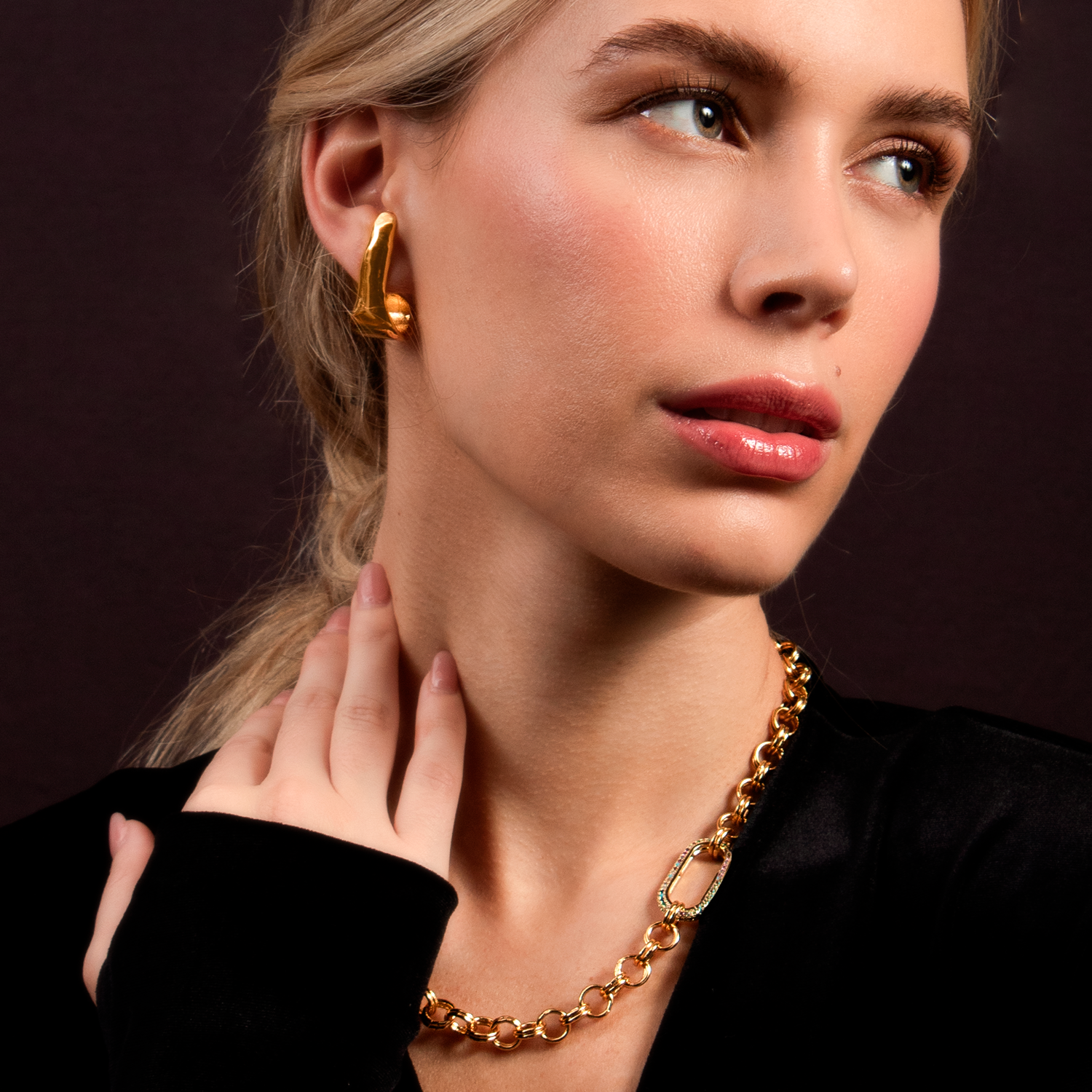 CROSS GOLD EARRINGS