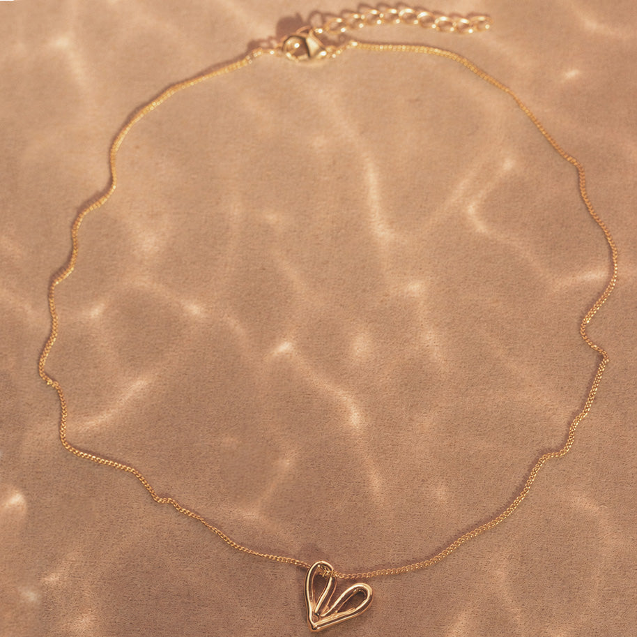ENDLESS LOVE NECKLACE