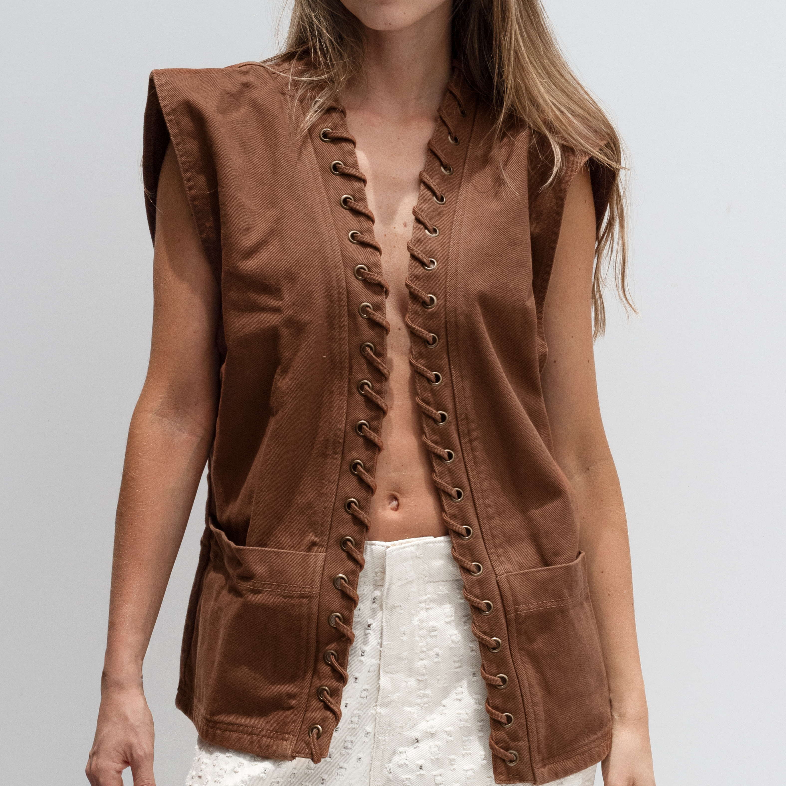 ZCE VEST