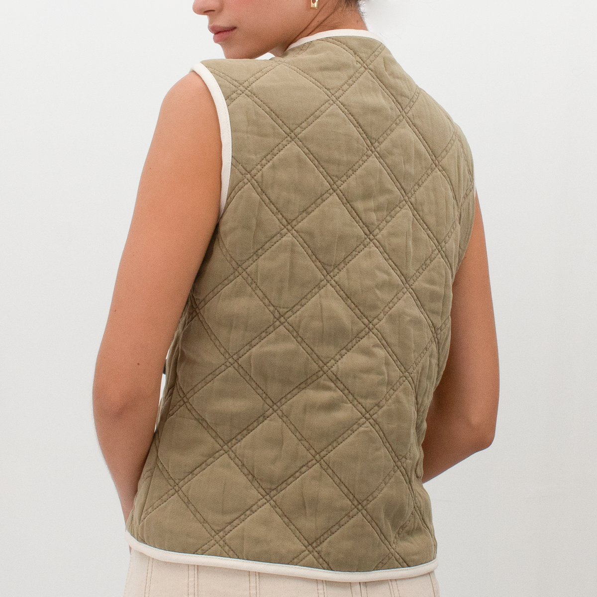 UNA VEST