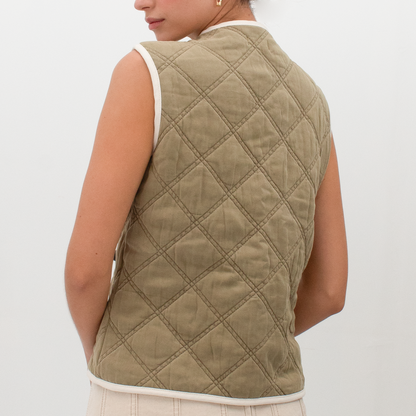 UNA VEST