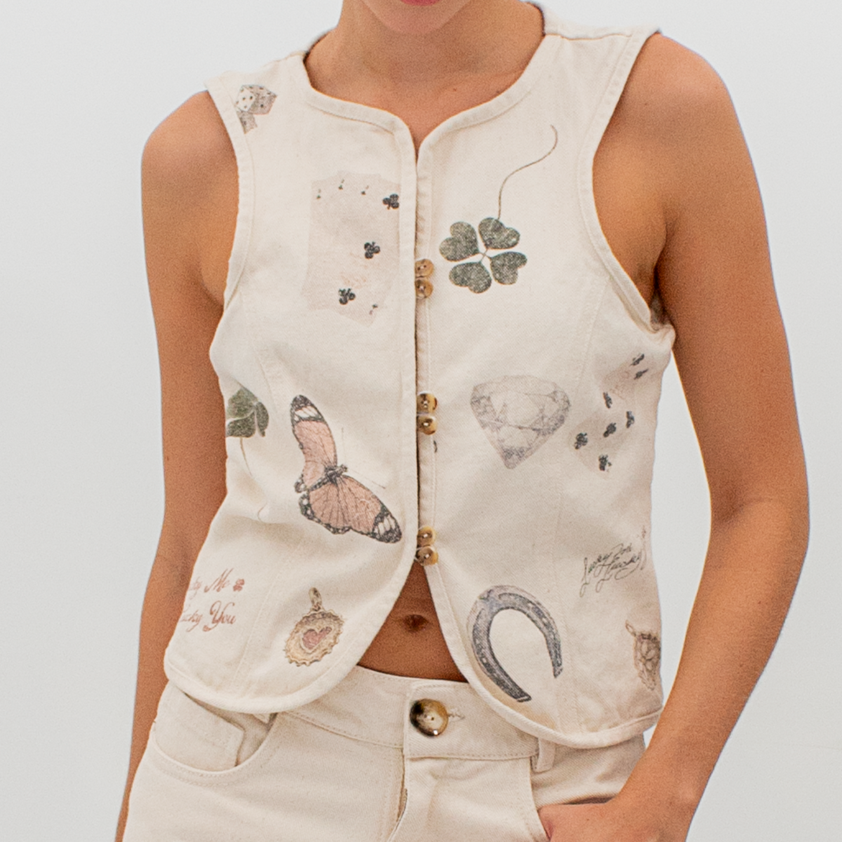 LUCKY BLOOM VEST