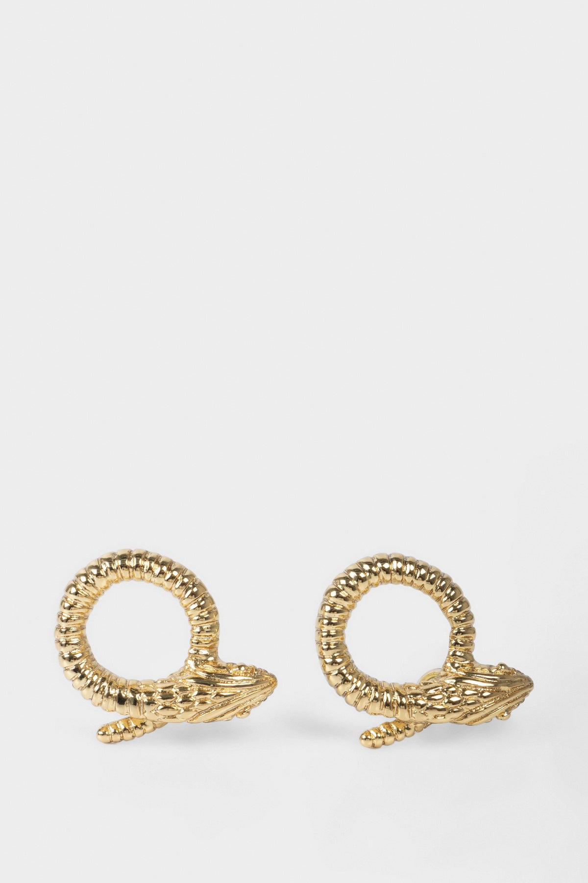 Aretes serpiente circular VELEZ BY PAJAROLIMON - Pajarolimon Colombia