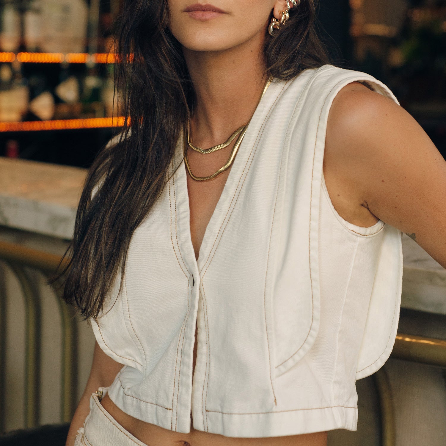 LUSTROUS VEST BEIGE