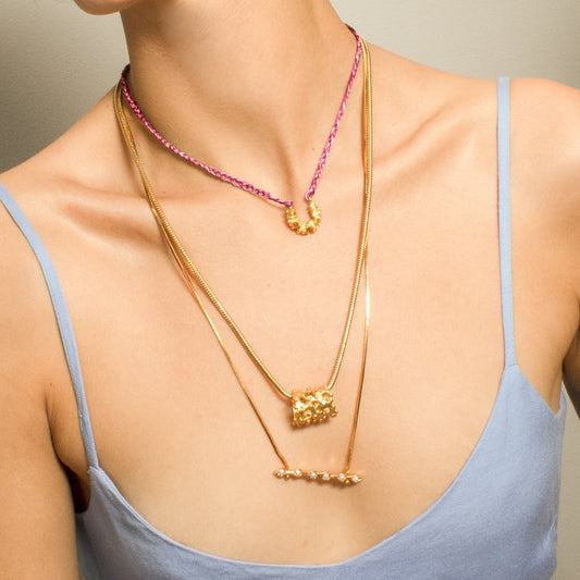 ESFORA NECKLACE
