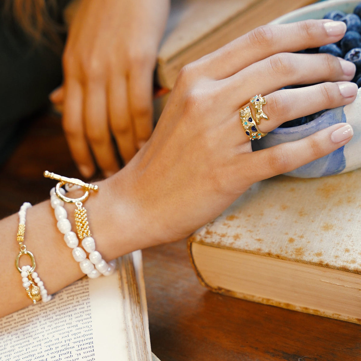 SALMON RING