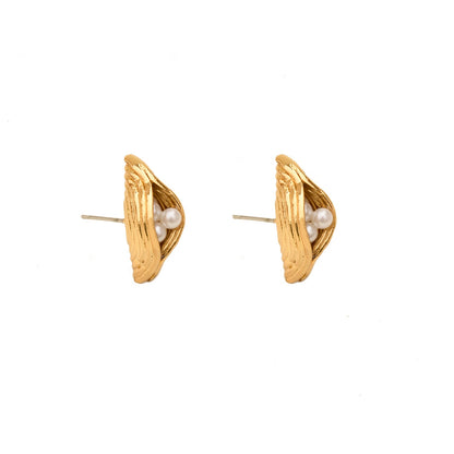 FUNGUS STUDS