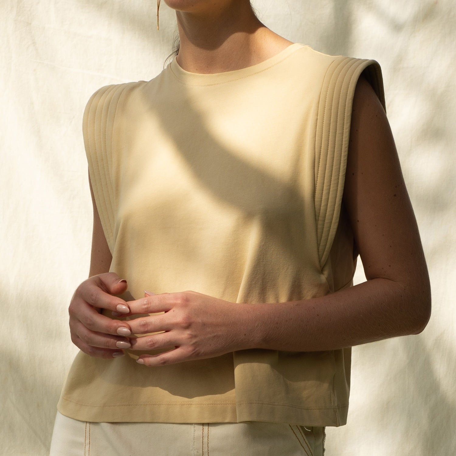 CAMISETA MUSA CAMEL